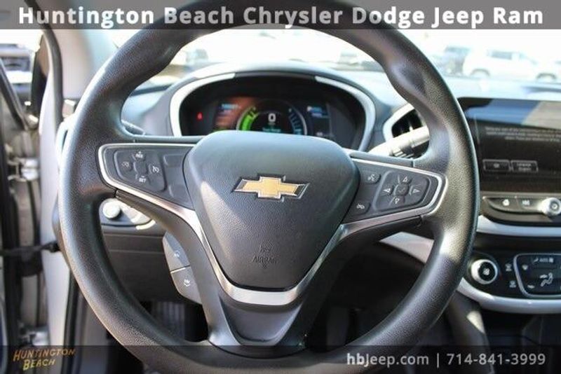 2018 Chevrolet Volt LTImage 15