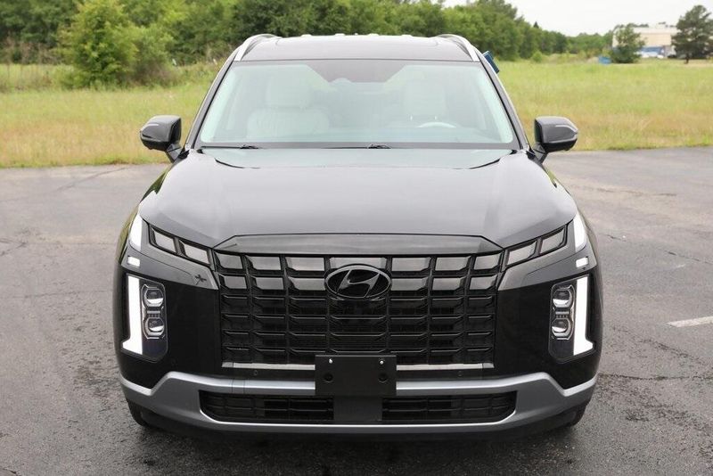 2024 Hyundai Palisade LimitedImage 3
