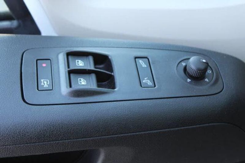 2022 RAM ProMaster 3500 High Roof 159 WB Basin SolarImage 14