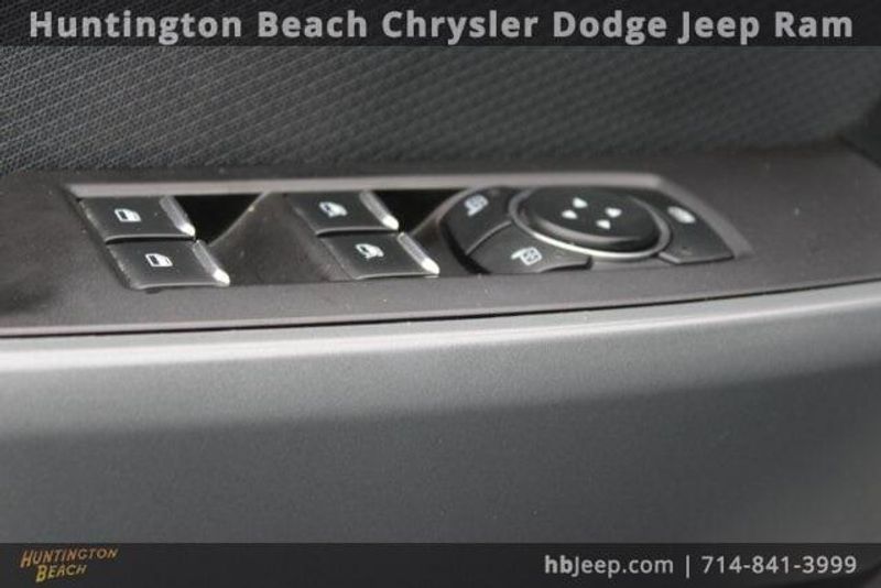 2023 Ford F-150 XLTImage 13