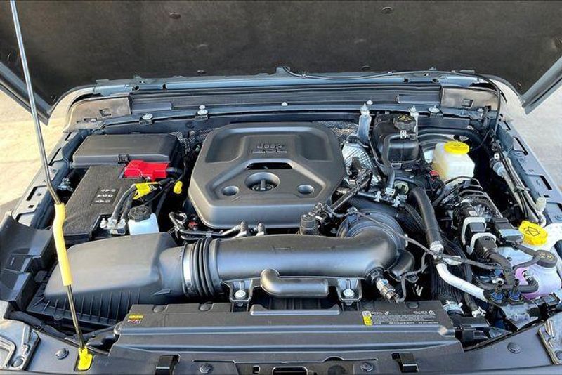 New 2026 Jeep Wrangler 2-door Sport SImage 9