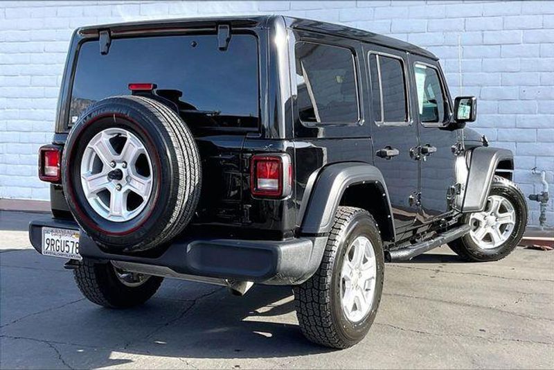 Used 2021 Jeep Wrangler Unlimited SportImage 13