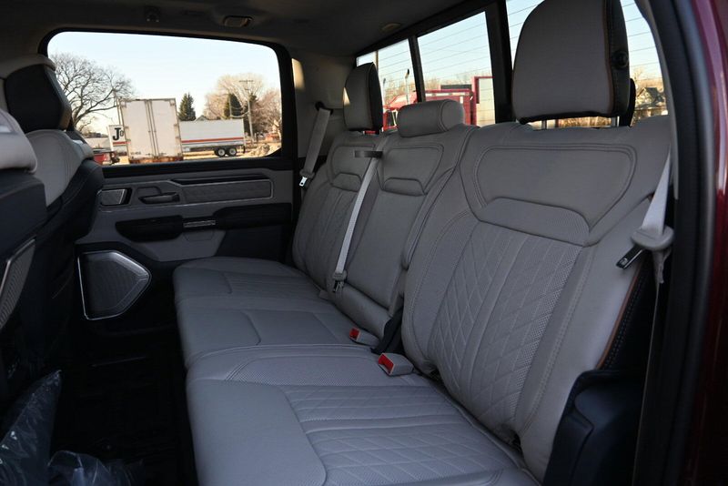 2025 RAM 1500 TungstenImage 21