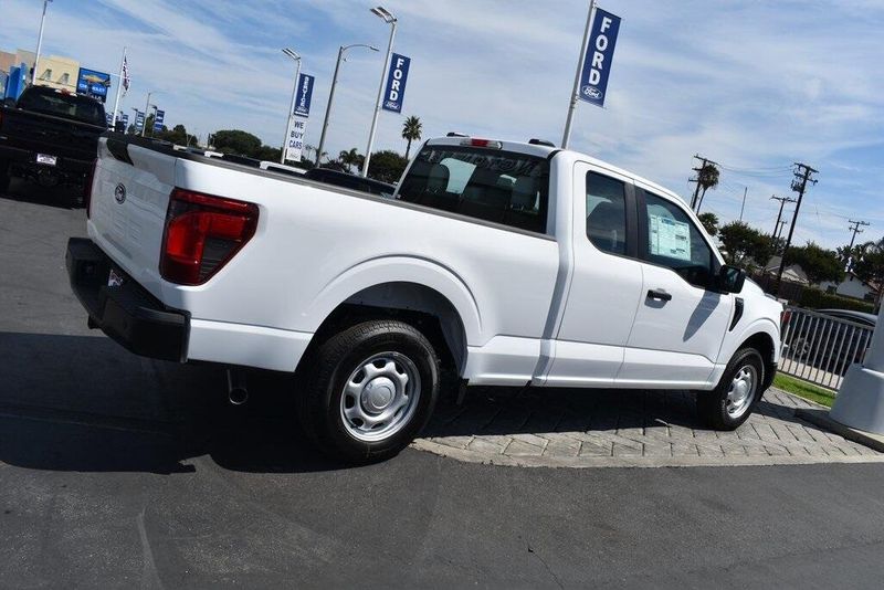 New 2025 Ford F-150 XLImage 2