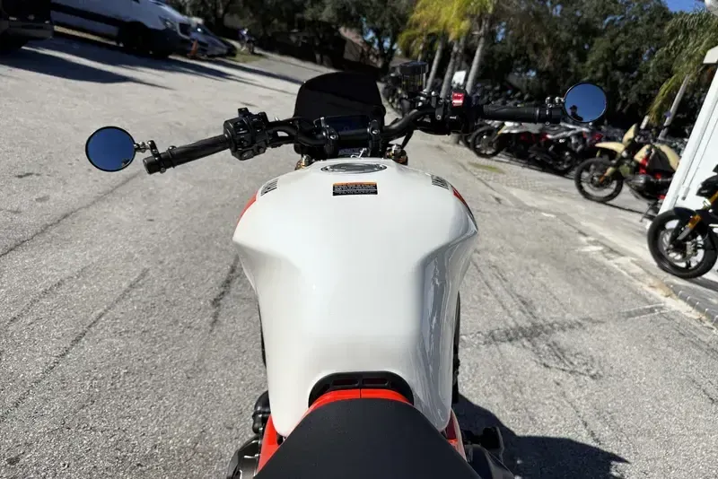 Used 2024 Yamaha XSR 900 