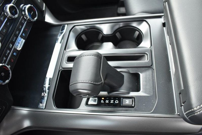 2025 Ford F-150 LariatImage 26