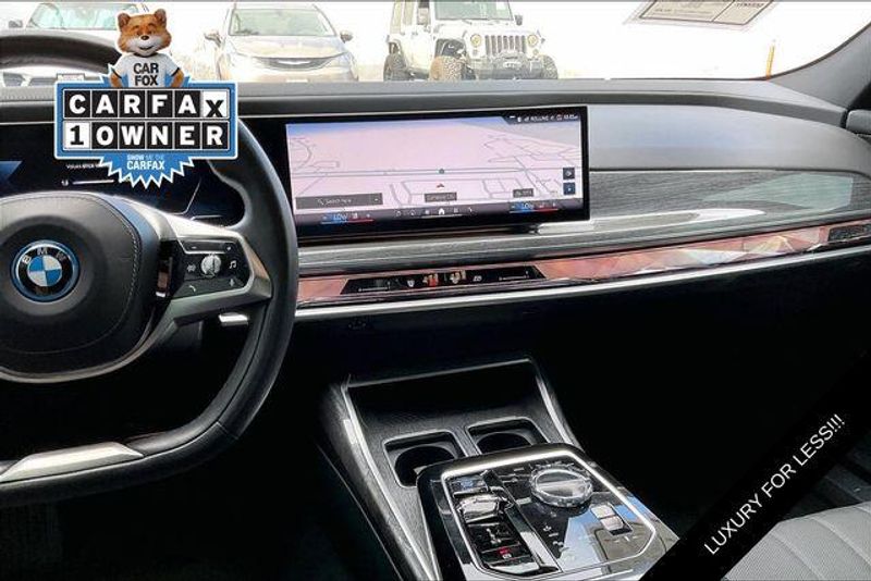Used 2023 BMW i7 xDrive60Image 5