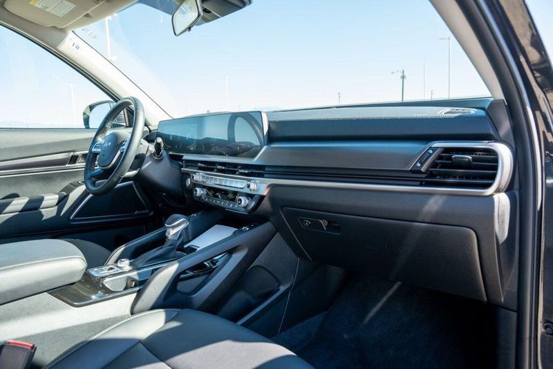 Used 2025 Kia Telluride SImage 23