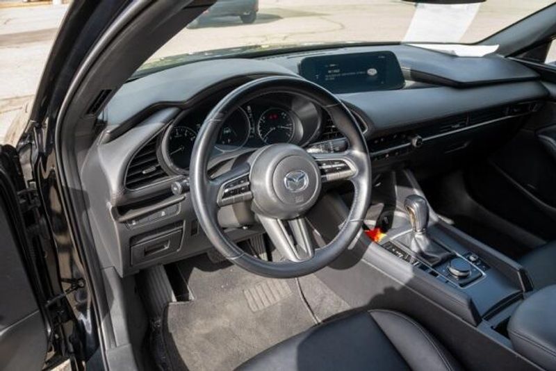 Used 2021 Mazda Mazda3 SelectImage 10