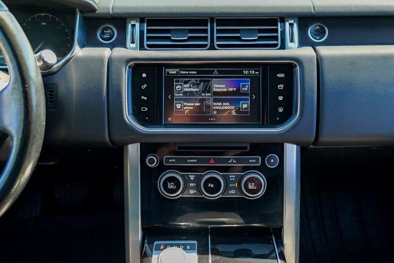 2016 Land Rover Range Rover SuperCharged photo 38