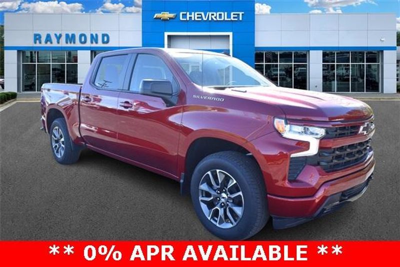 Used 2025 Chevrolet Silverado 1500 RSTImage 10