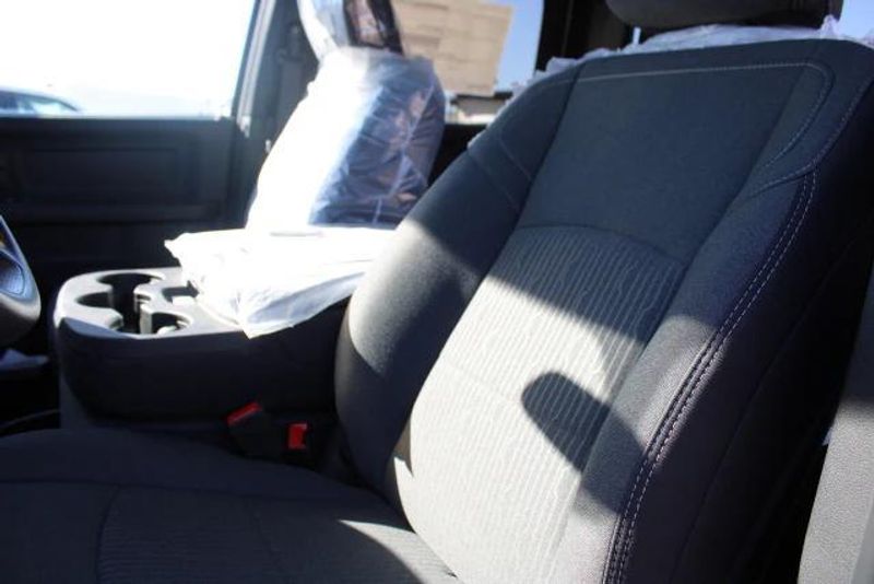 2023 RAM 2500 Tradesman Crew Cab 4x2 Long BoxImage 39
