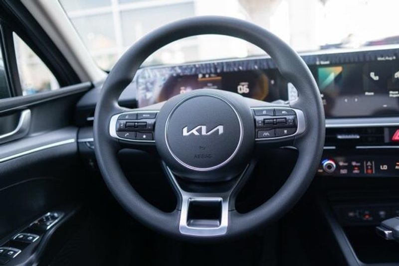 New 2026 Kia K5 LXSImage 16