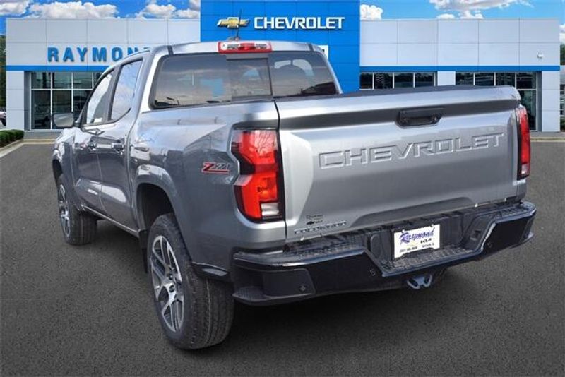 2024 Chevrolet Colorado Z71Image 5