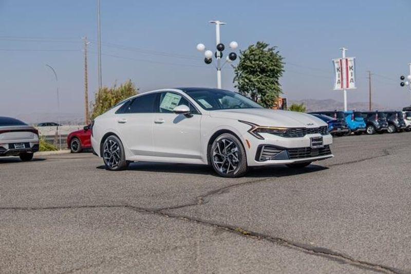 New 2026 Kia K5 EXImage 2