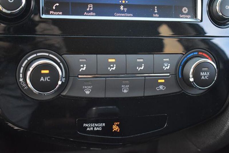 Used 2018 Nissan Rogue SImage 25