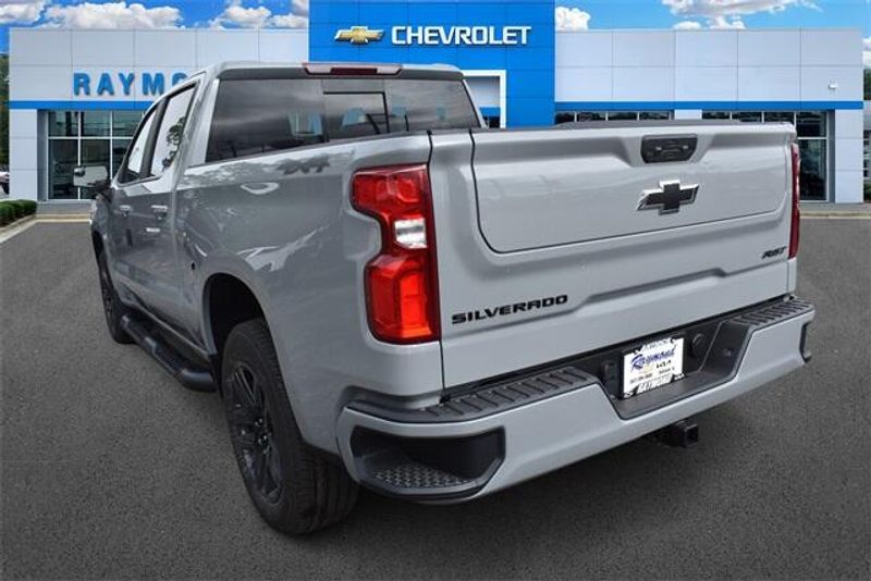 2024 Chevrolet Silverado 1500 RSTImage 5