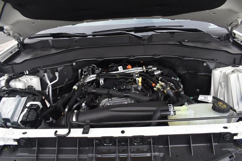 New 2025 Ford Explorer ActiveImage 23