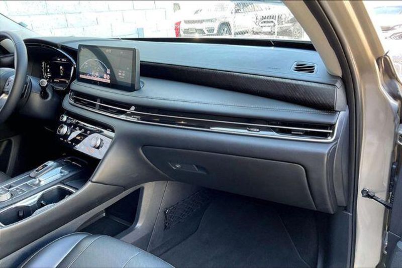 Used 2022 INFINITI QX60 SensoryImage 15