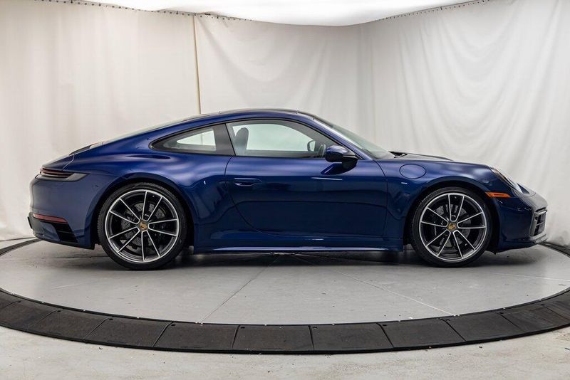 2020 Porsche 911 Carrera 4SImage 6