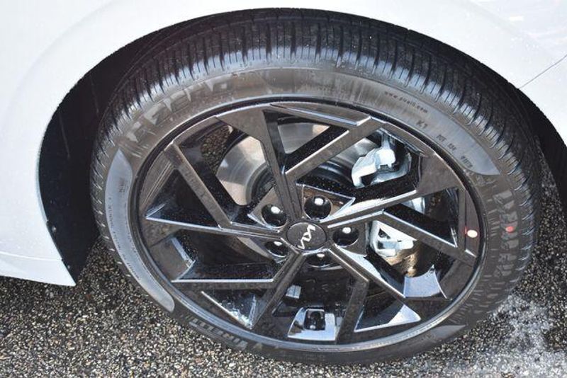 New 2026 Kia K5 GT-LineImage 12