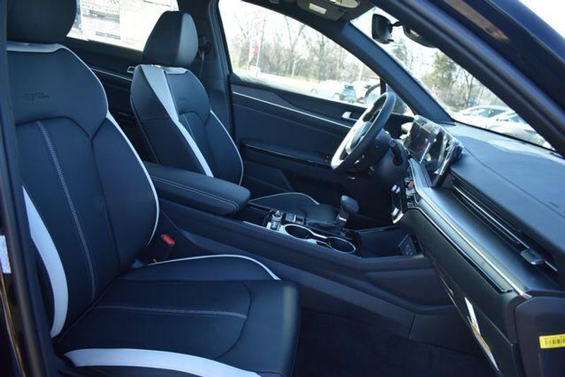 New 2026 Kia K5 GT-LineImage 13