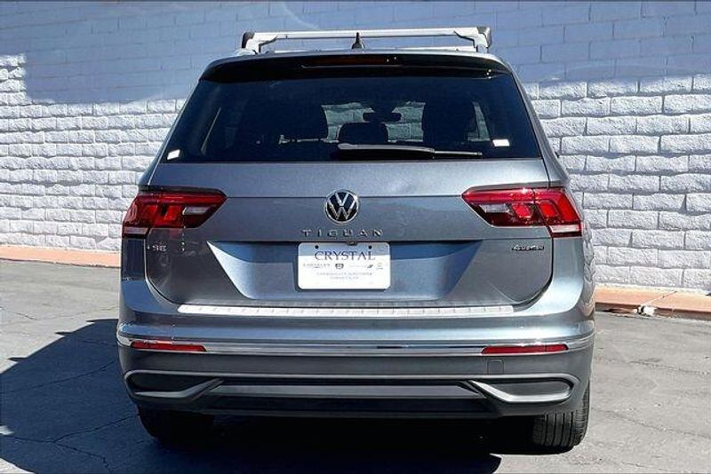 Used 2022 Volkswagen Tiguan 2.0T SEImage 3
