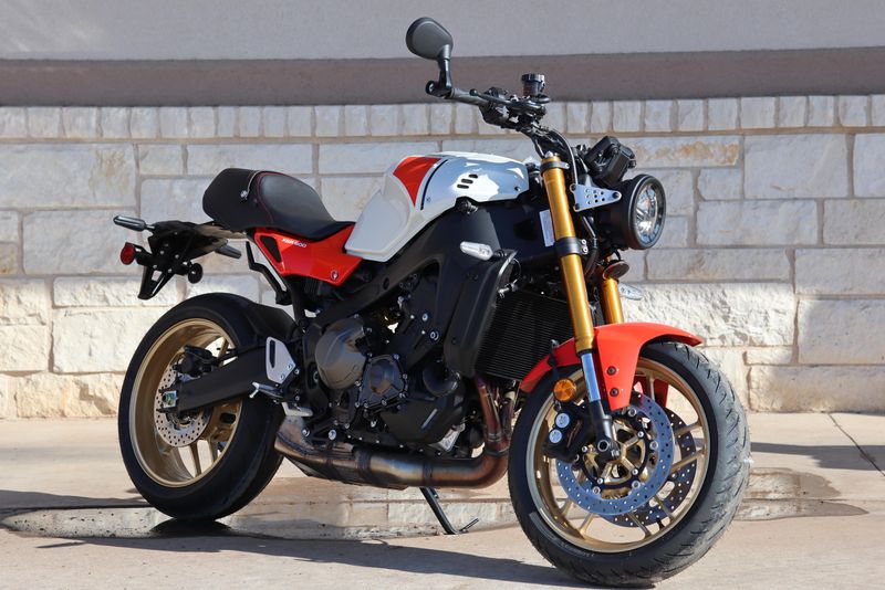 2024 YAMAHA XSR900 HERITAGE WHITE 