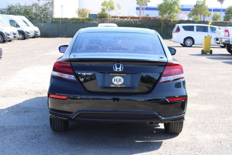 2015 Honda Civic LXImage 4