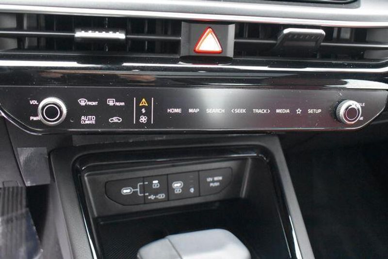 New 2025 Kia K5 GT-LineImage 30