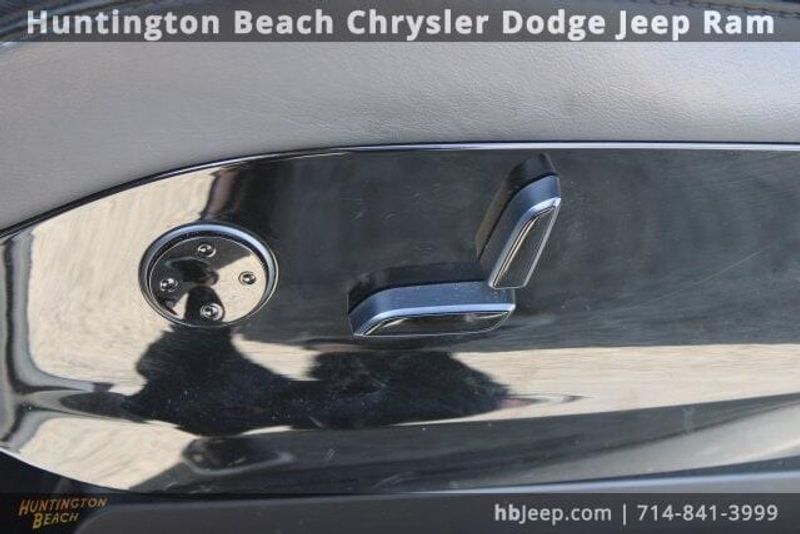 2017 Tesla Model X 75DImage 32