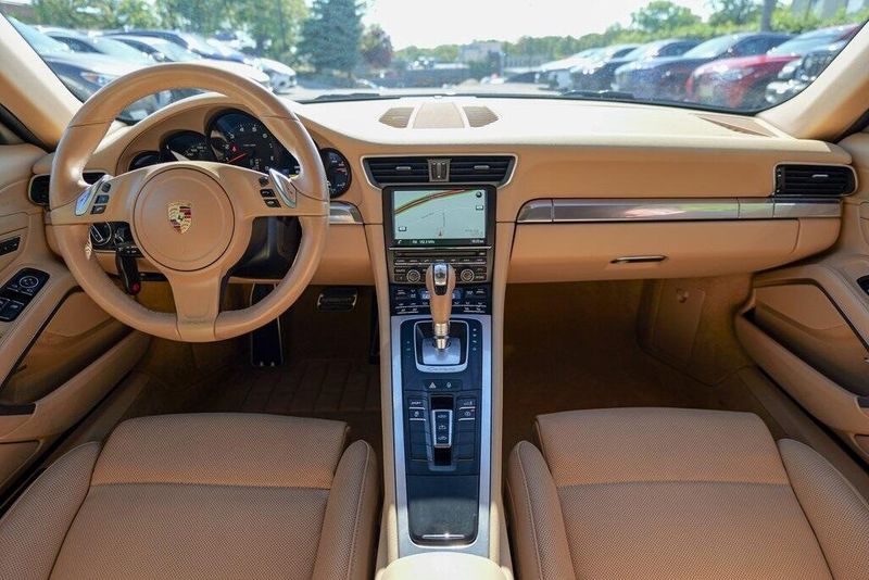 2014 Porsche 911 Cabriolet photo 31