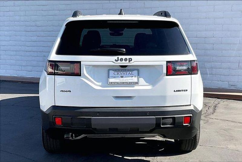 New 2026 Jeep Cherokee Limited 4x4Image 3