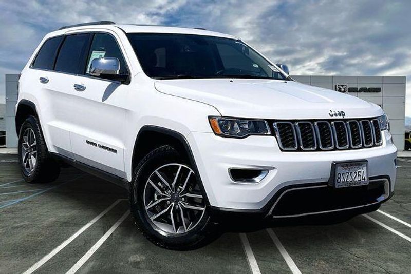 Used 2021 Jeep Grand Cherokee LimitedImage 11