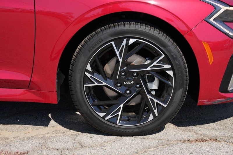 Used 2026 Kia K5 GT-LineImage 9