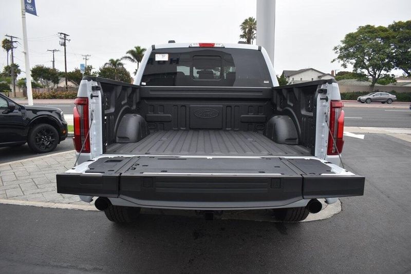 New 2025 Ford F-150 LariatImage 8