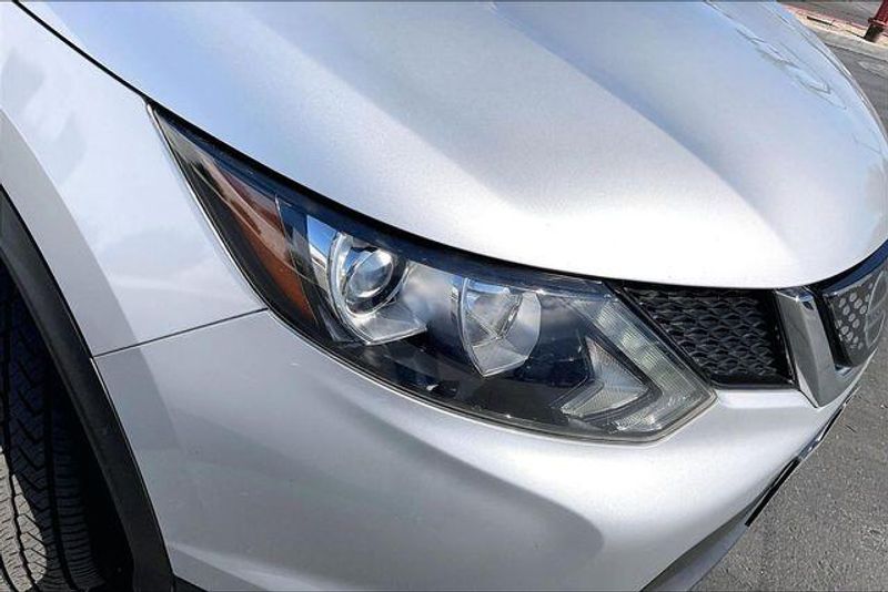 Used 2018 Nissan Rogue Sport SLImage 27