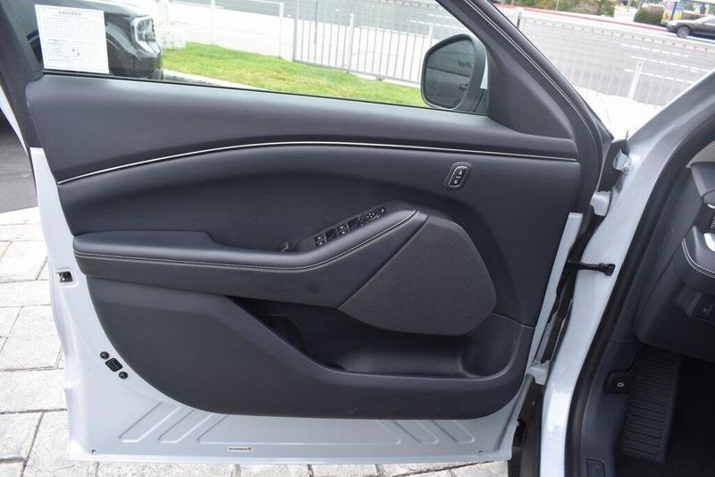Used 2022 Ford Mustang Mach-E SelectImage 12