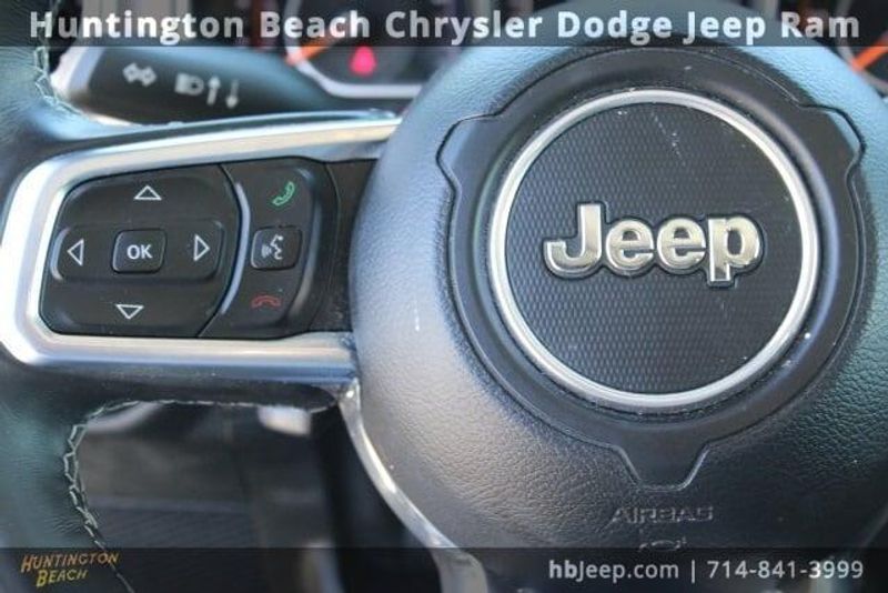 2020 Jeep Wrangler Unlimited SaharaImage 21