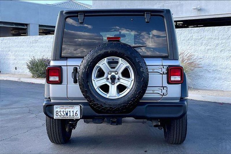 Used 2021 Jeep Wrangler Unlimited Sport SImage 3