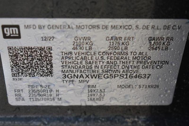 Used 2023 Chevrolet Equinox RSImage 38