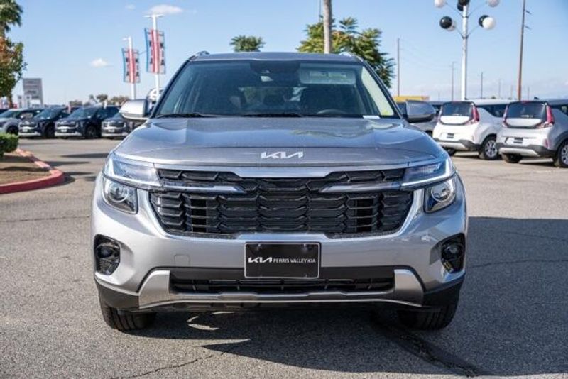 New 2026 Kia Seltos SImage 2