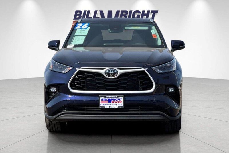 Used 2026 Toyota Highlander XLEImage 8