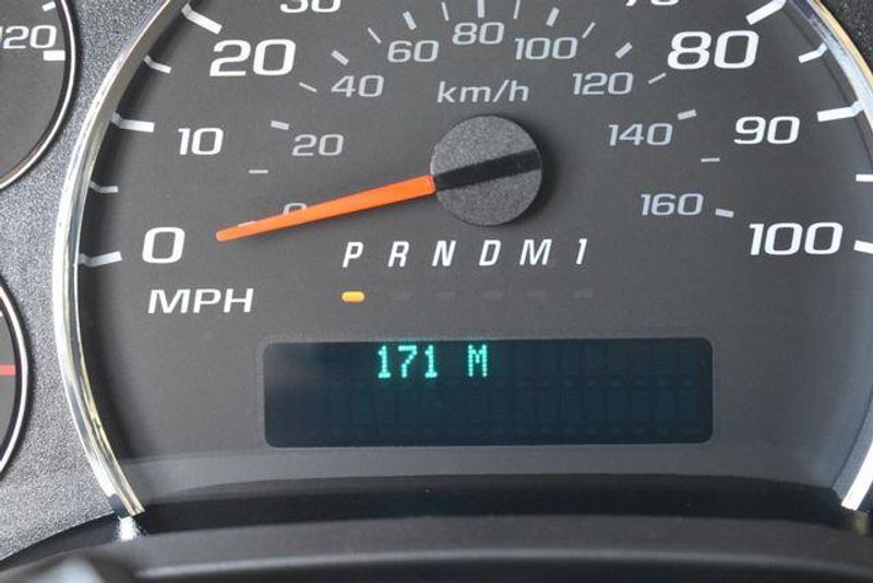 New 2025 Chevrolet Express 3500 Work VanImage 23