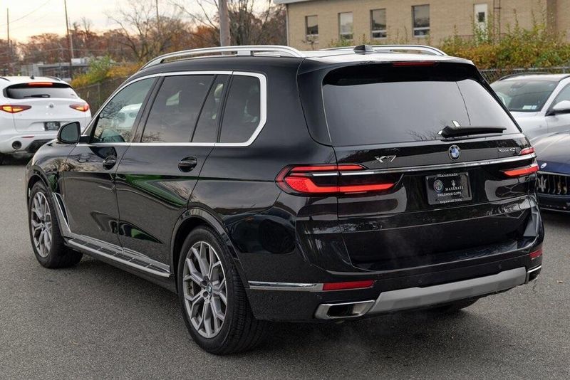 2024 Bmw X7 xDrive40i photo 3