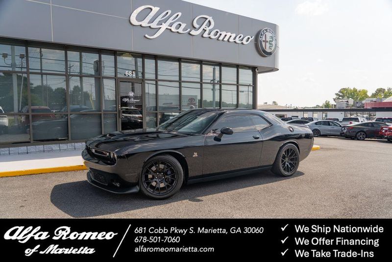Used 2017 Dodge Challenger R/T