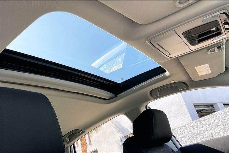 Used 2025 Honda Accord Sedan SEImage 29