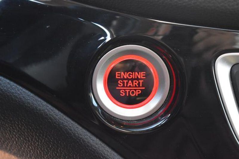 Used 2018 Honda Pilot EliteImage 33