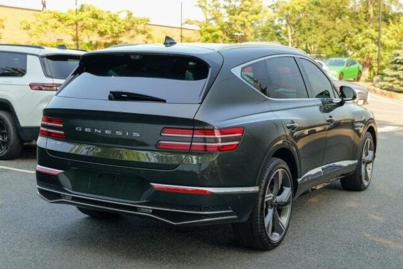 2025 Genesis GV80 3.5T Prestige photo 5