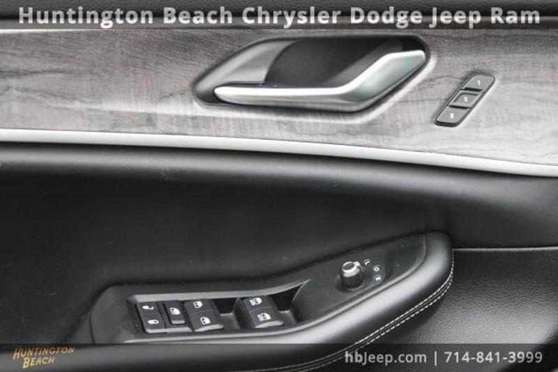 2022 Jeep Grand Cherokee L LimitedImage 14